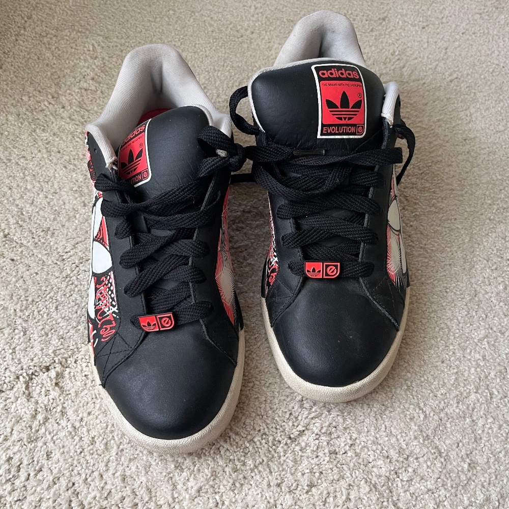 RETRO ADIDAS
